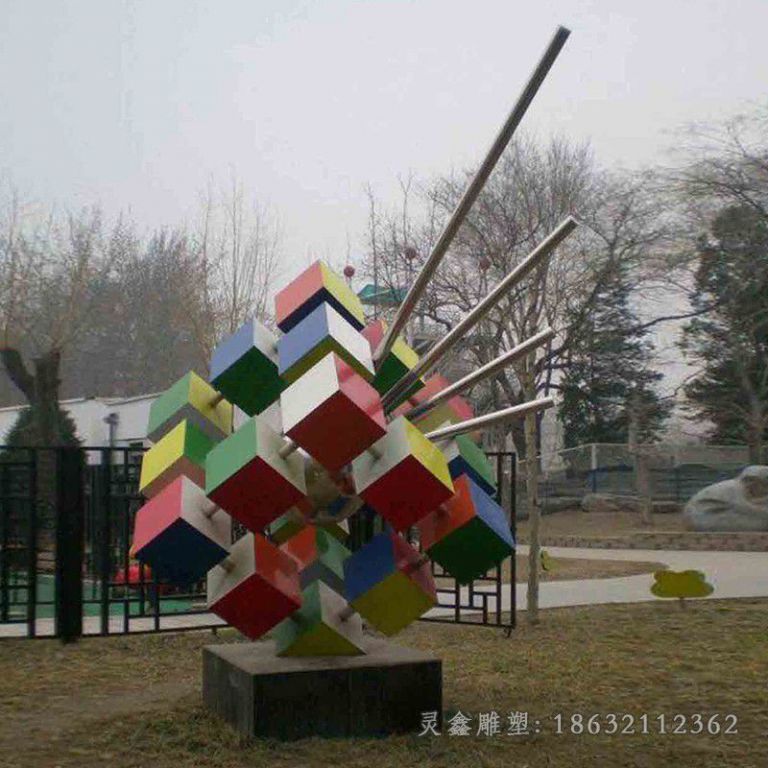 不锈钢彩色抽象魔方雕塑公园景观雕塑