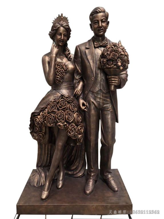 公园情侣人物铜雕
