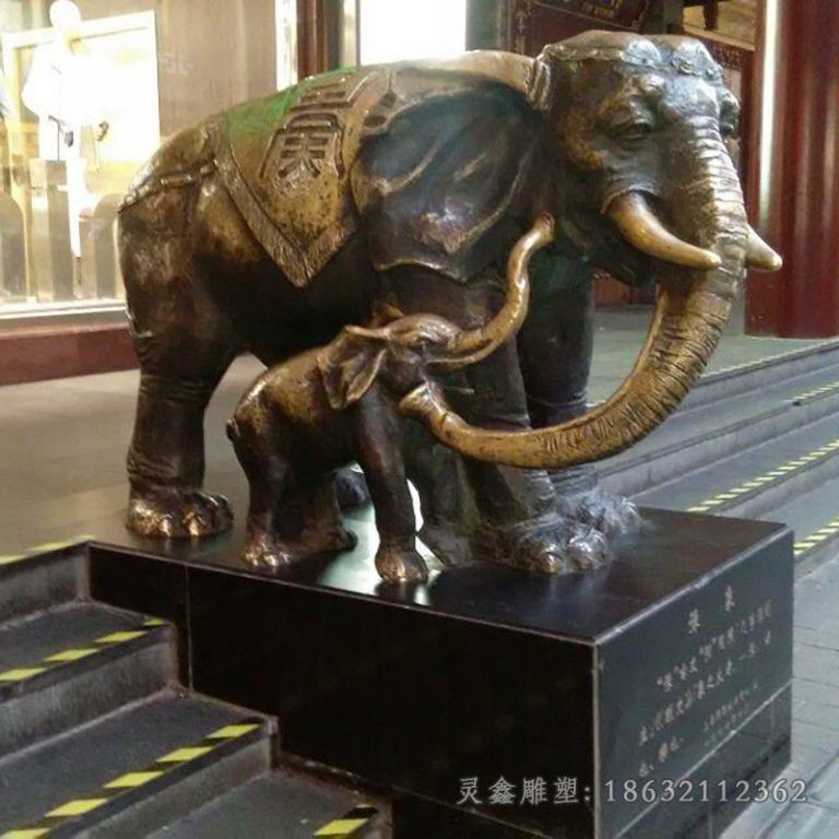 铸铜母子大象雕塑