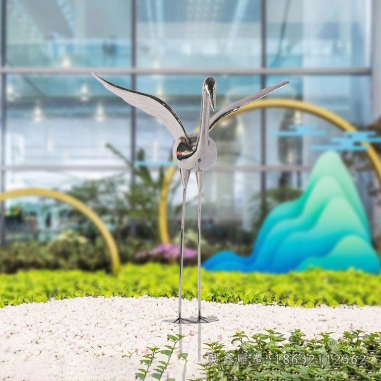 不锈钢抽象仙鹤雕塑 (2)