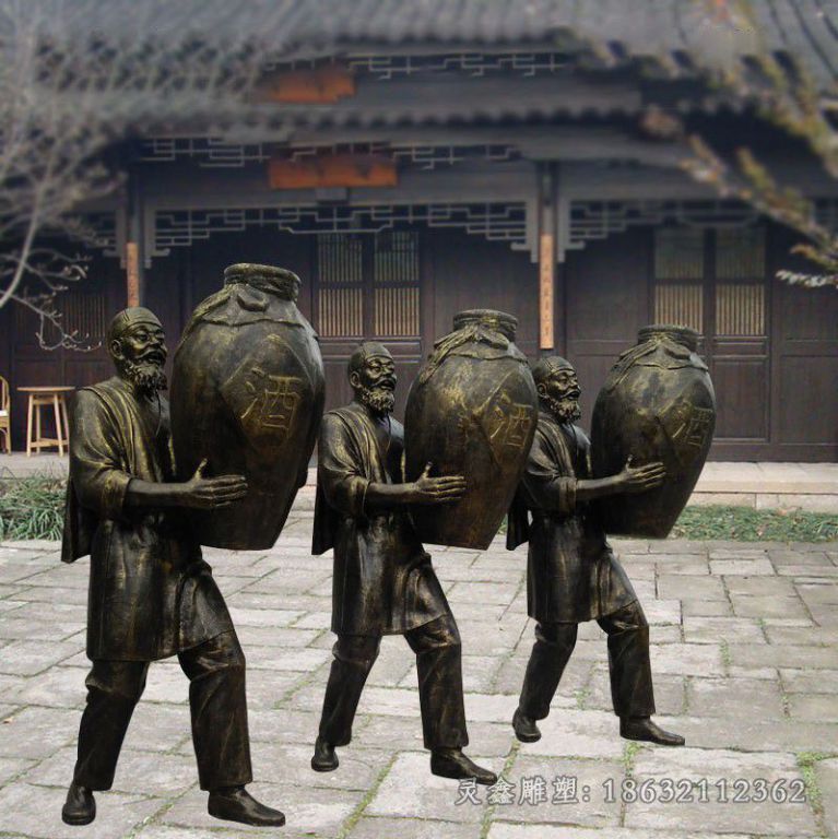 古代人物抱酒坛铜雕 (2)