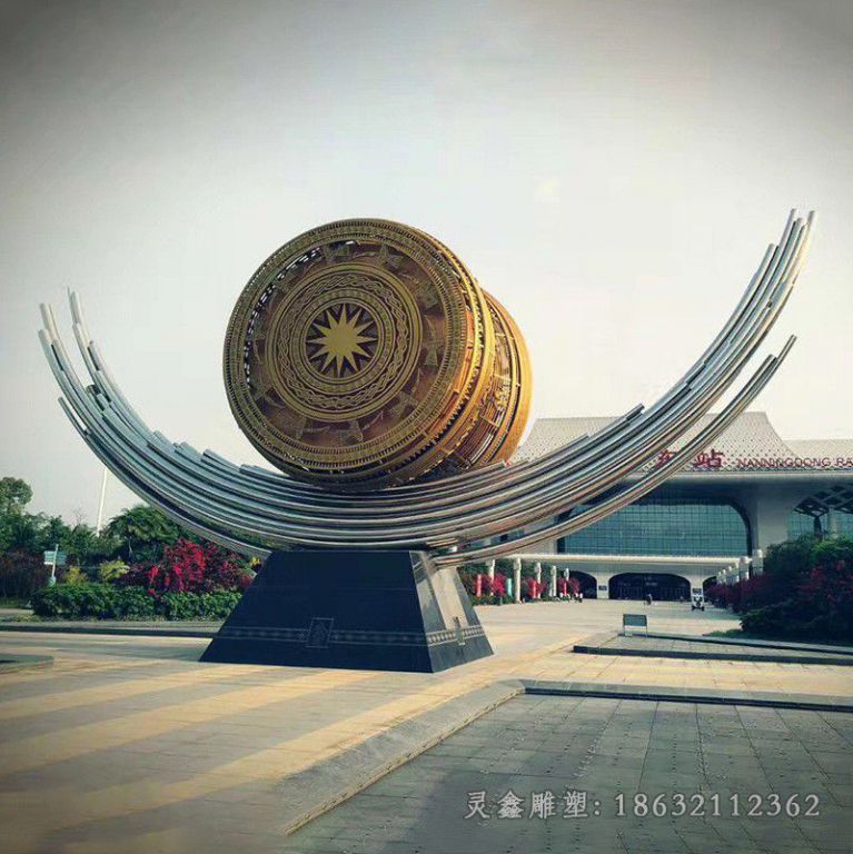 不锈钢广场雕塑 (43)