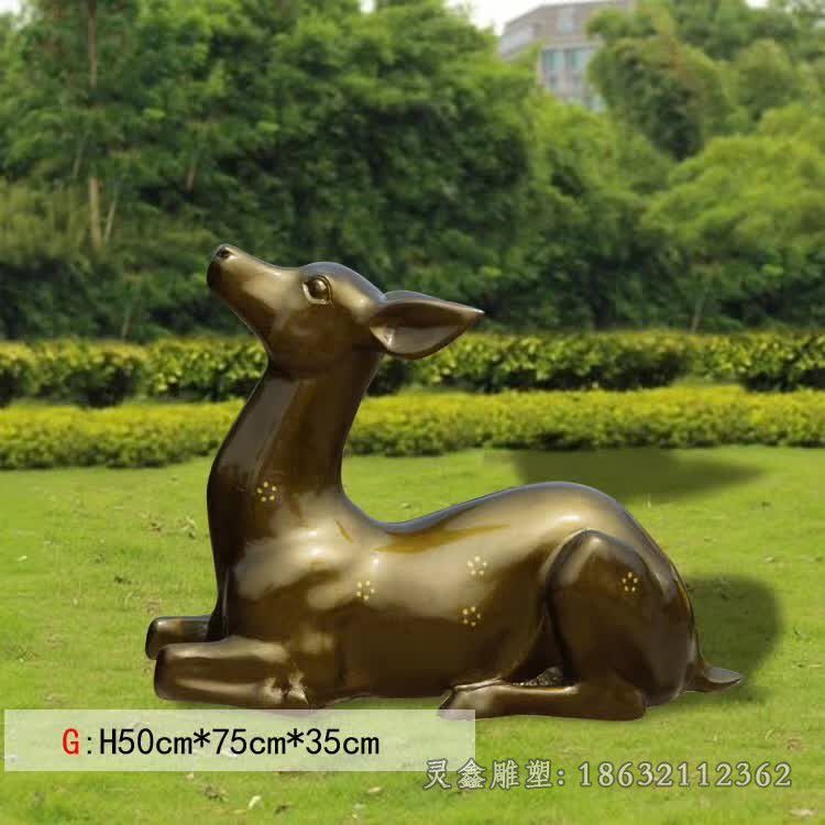 跪姿梅花鹿铜雕