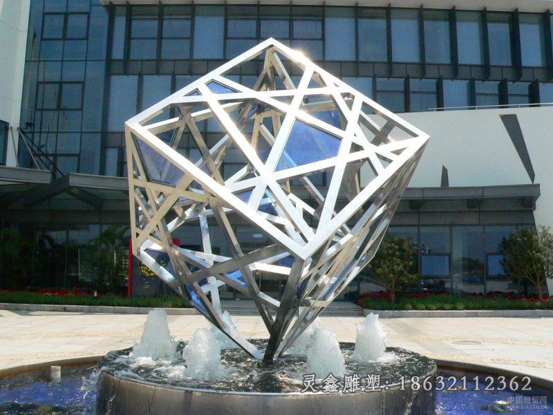 广场方块不锈钢雕塑