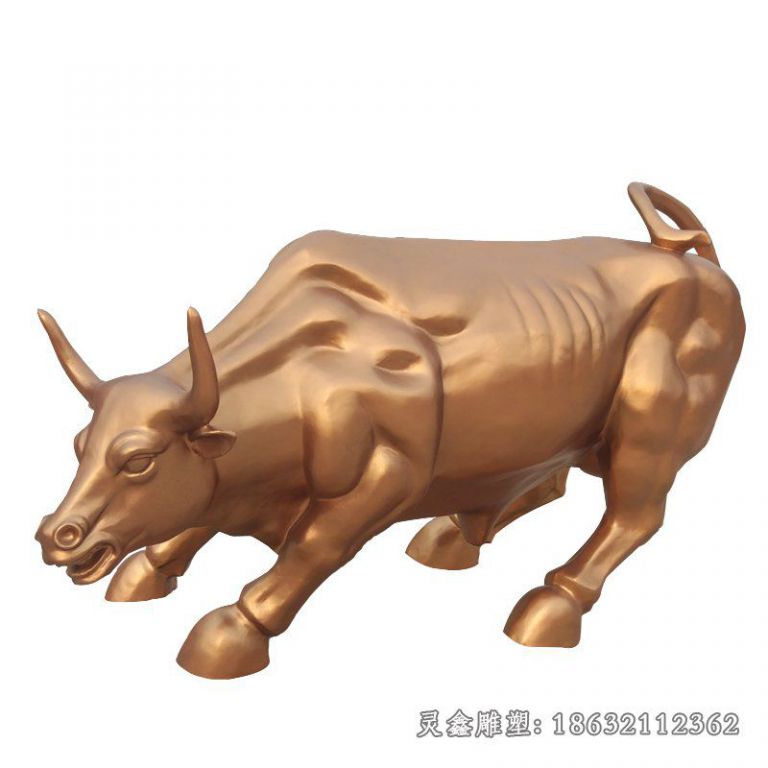 华尔街牛街边雕塑