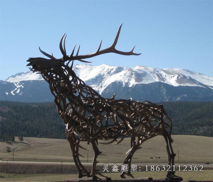 不锈钢鹿动物雕塑
