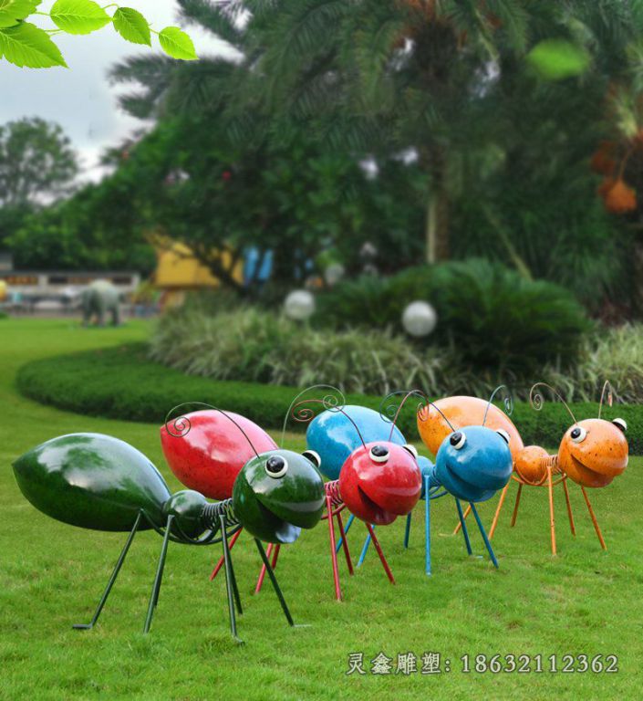 户外彩色不锈钢蚂蚁雕塑