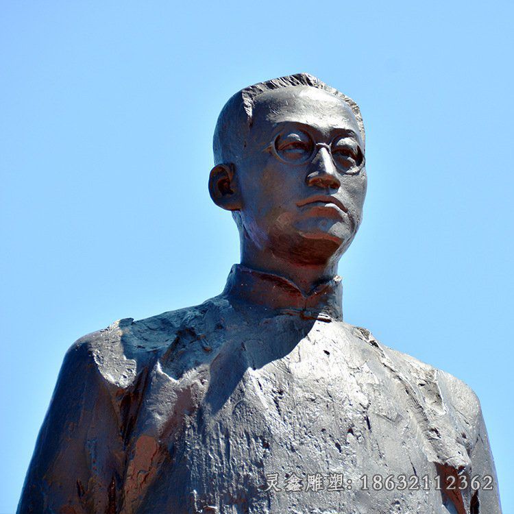 陶行知历史名人雕塑