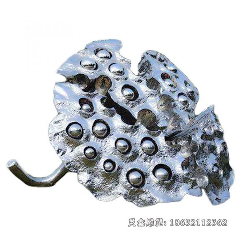 不锈钢抽象莲蓬雕塑