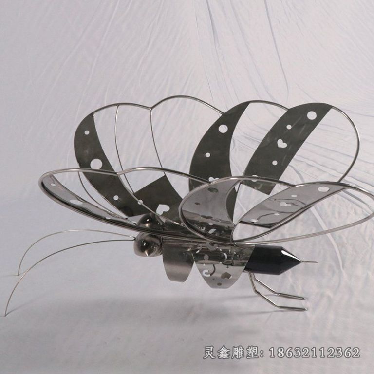 不锈钢蝴蝶镂空雕塑