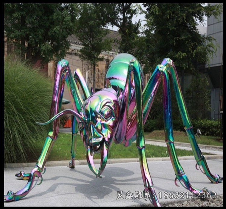 不锈钢彩色蚂蚁动物雕塑