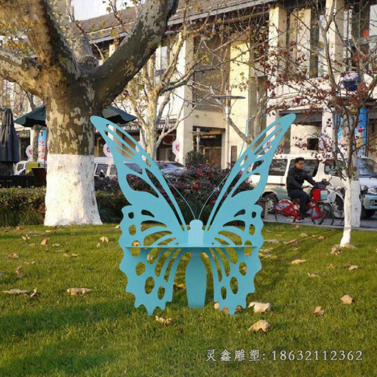 不锈钢镂空蓝色蝴蝶雕塑