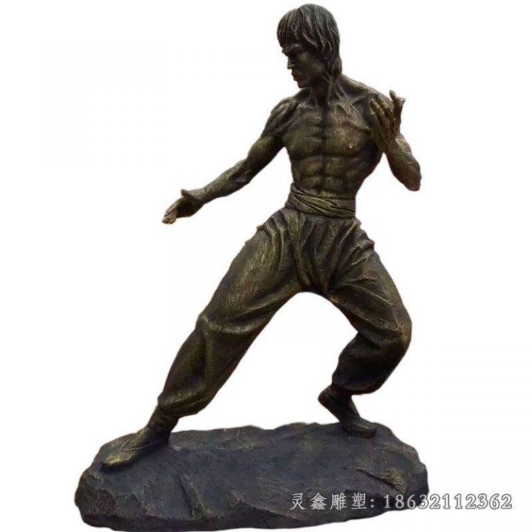电影巨星李小龙铜雕