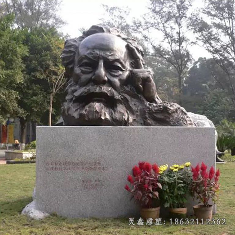 雨果名人头像铜雕