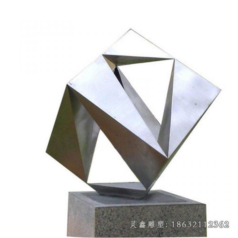 不锈钢创意镂空魔方雕塑