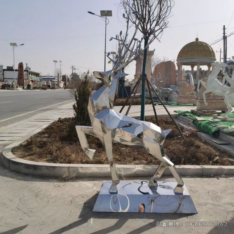 不锈钢几何鹿动物广场雕塑