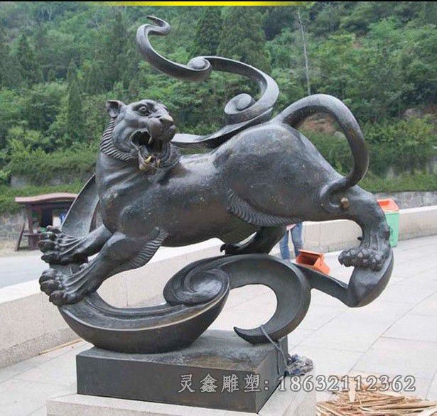 古代神兽白虎城市铜雕