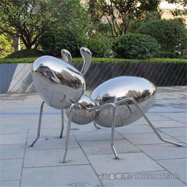 不锈钢镜面蚂蚁校园雕塑