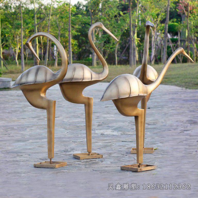 抽象仙鹤城市景观铜雕