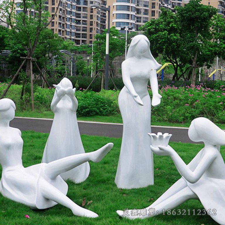 不锈钢一家人小区景观雕塑