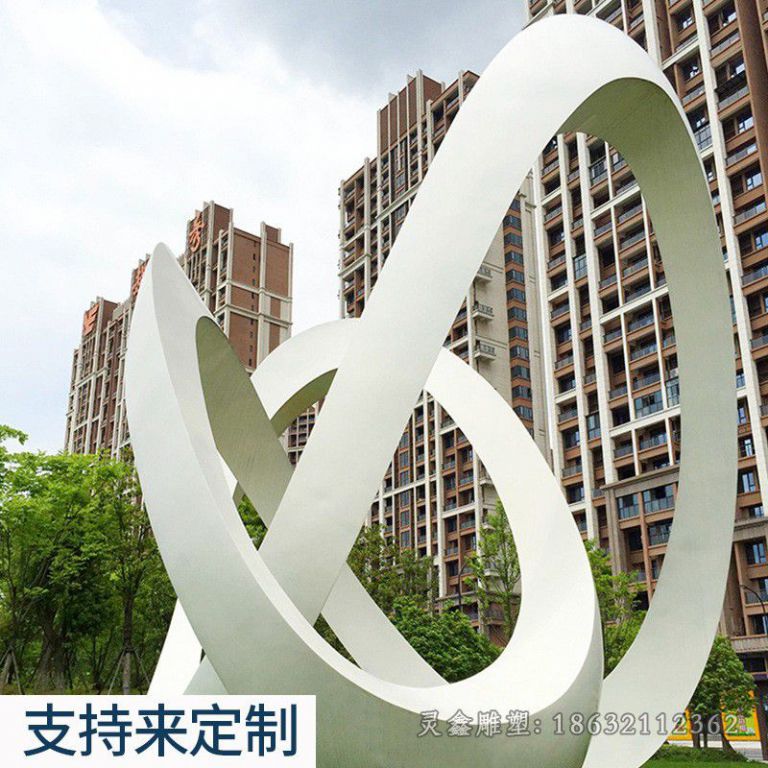 不锈钢白色圆环小区雕塑