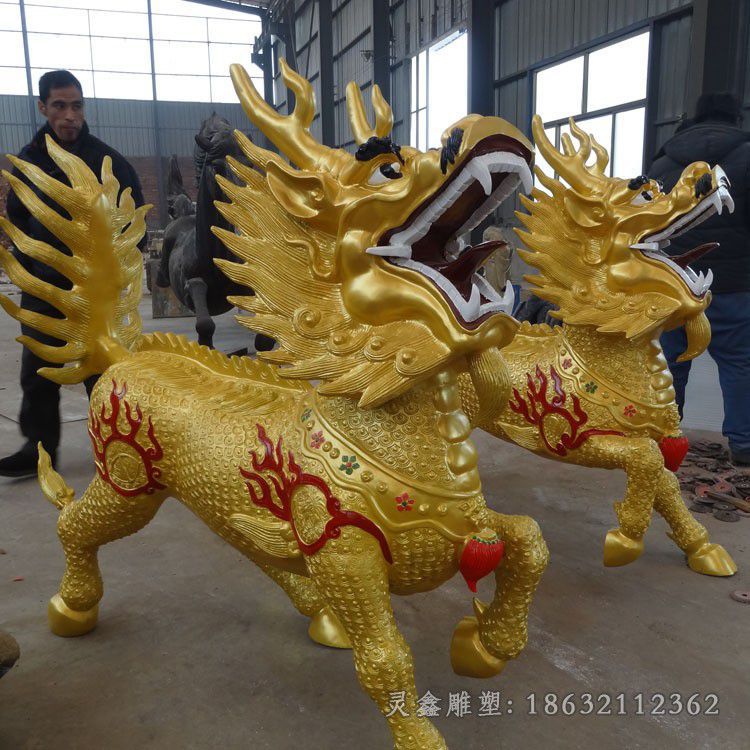 站姿狮子广场景观铜雕