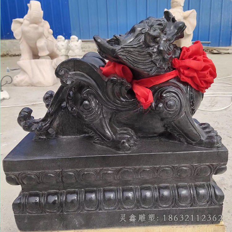 神兽貔貅广场景观铜雕