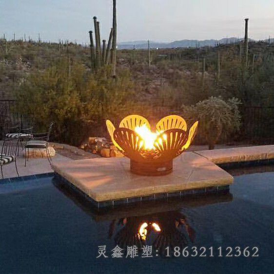 发光花朵不锈钢雕塑