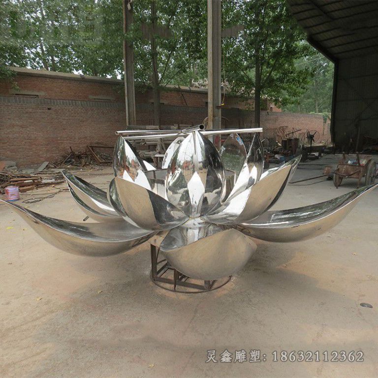 不锈钢镜面荷花公园雕塑