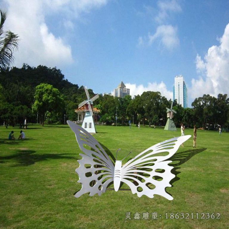不锈钢镜面蝴蝶城市雕塑