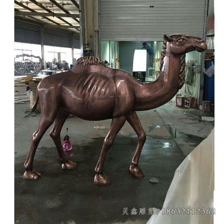 抽象骆驼广场景观铜雕