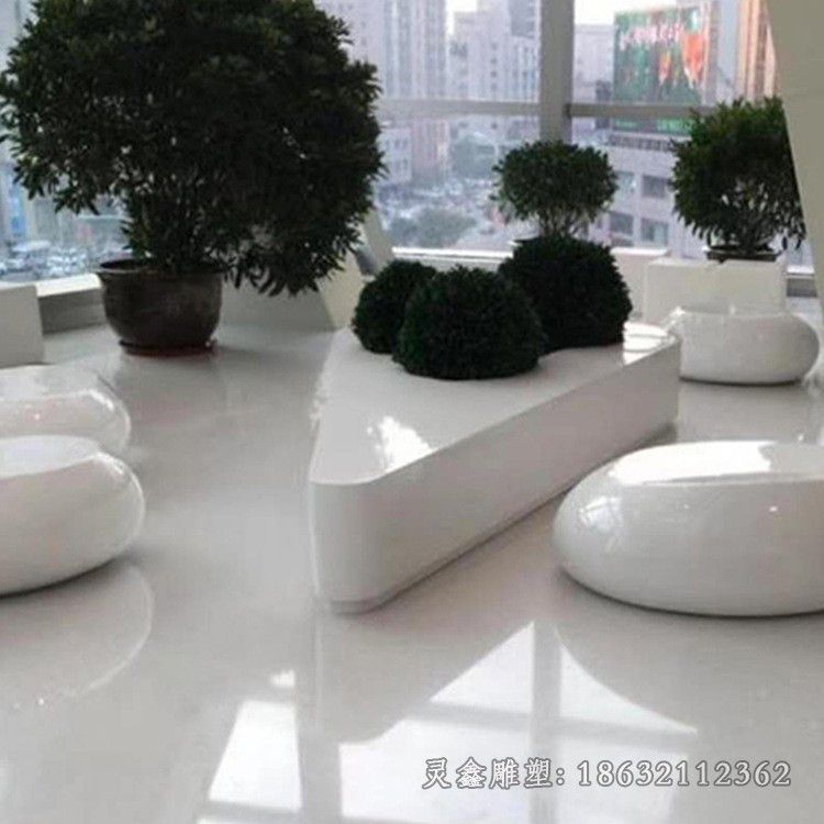 不锈钢花盆公园雕塑