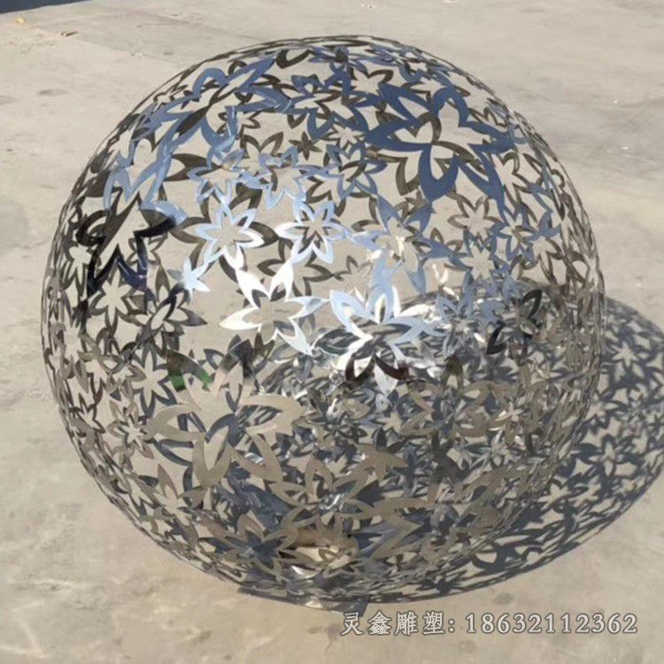 不锈钢抽象镂空球公园雕塑