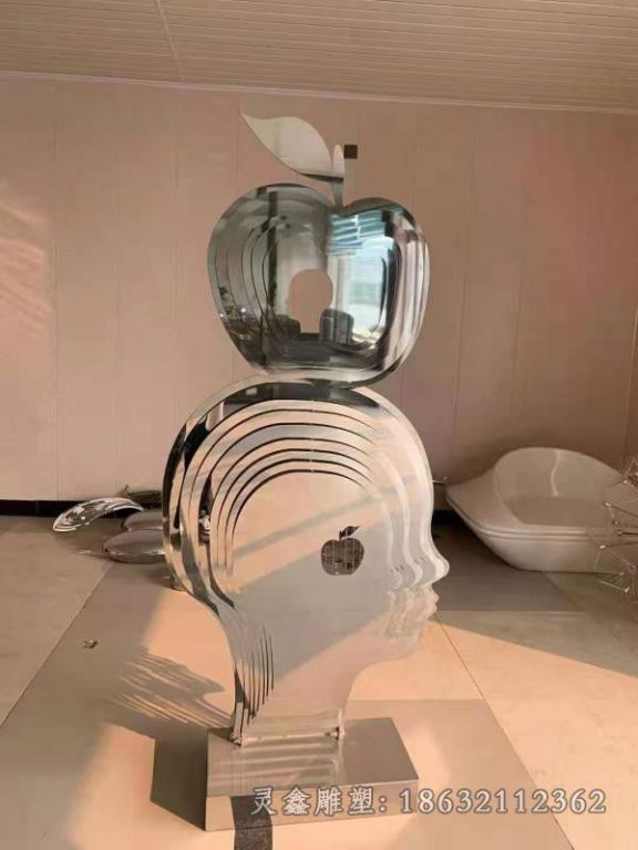 不锈钢镜面苹果小区雕塑