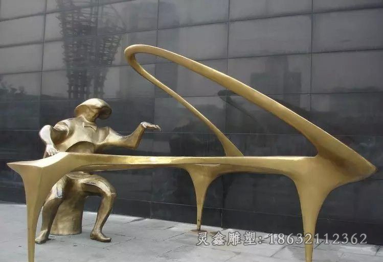 弹钢琴抽象人物小区铜雕