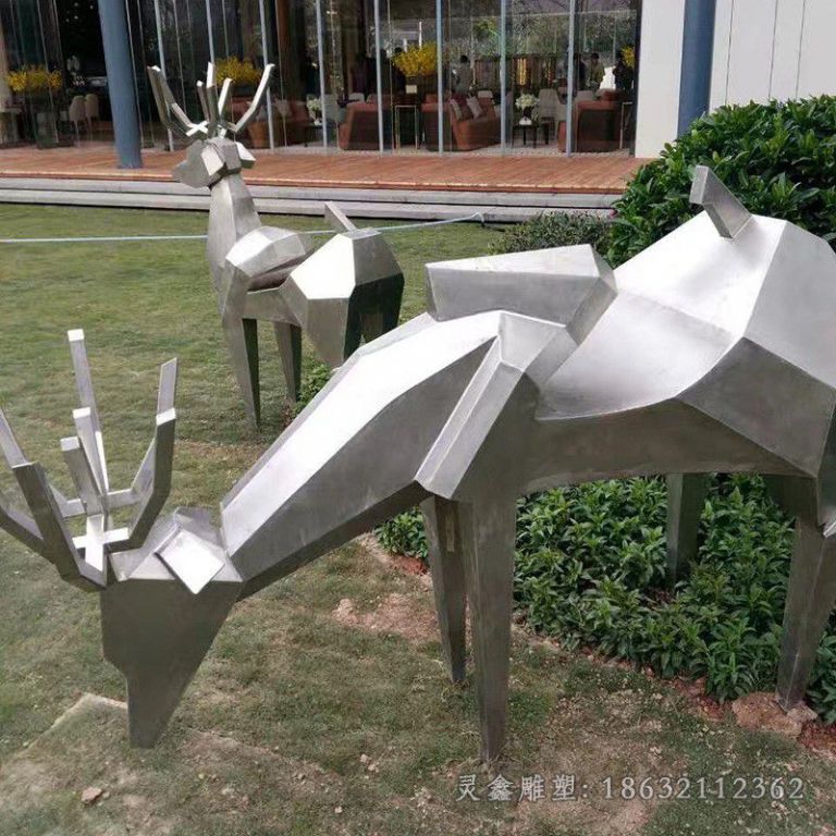 不锈钢几何小鹿别墅雕塑
