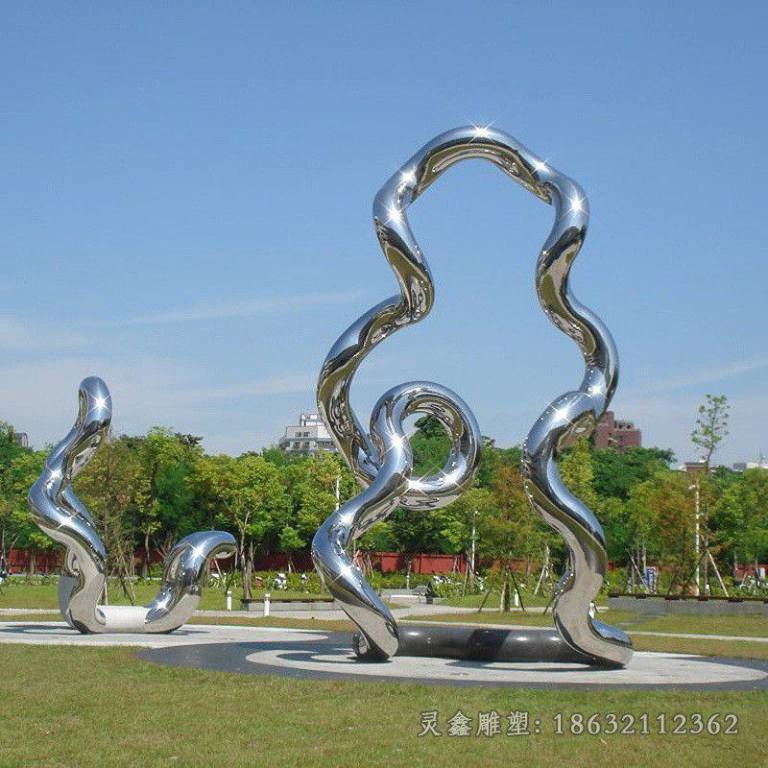 异形圆环小区不锈钢雕塑