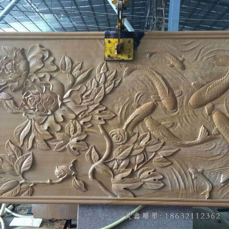 浮雕动物鱼广场铜雕