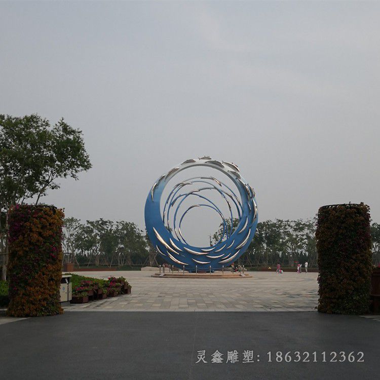 不锈钢彩绘鱼公园雕塑