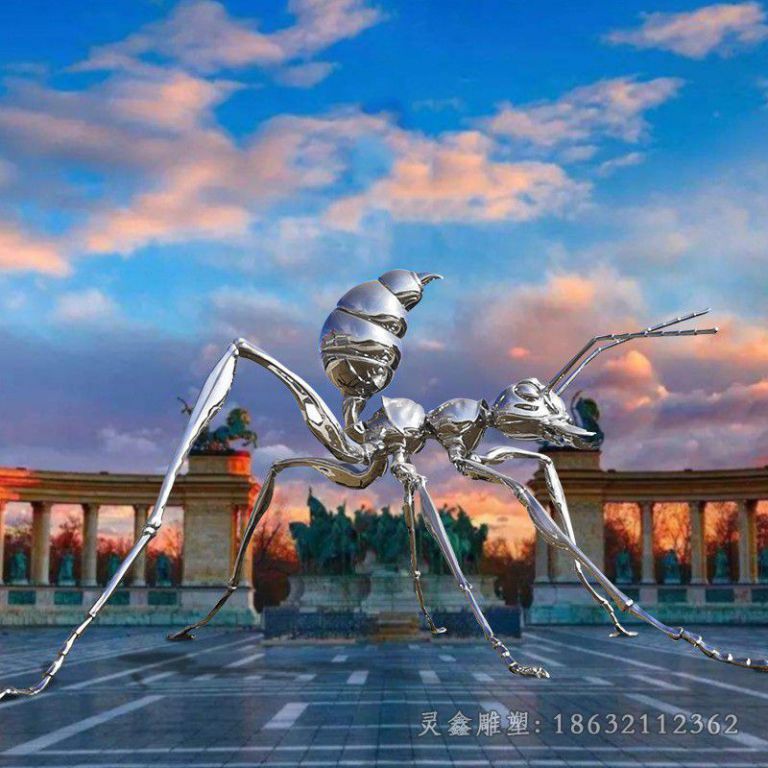 不锈钢镜面蚂蚁户外雕塑
