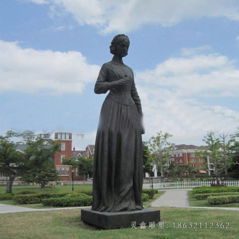 南丁格尔庭院人物铜雕