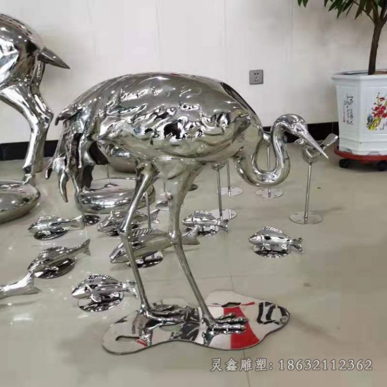 不锈钢镜面白鹭小区雕塑