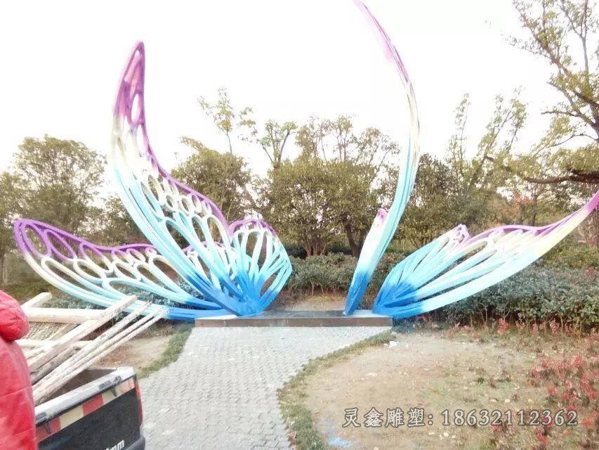 不锈钢彩蝶蝴蝶广场雕塑
