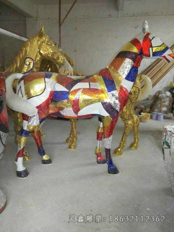 不锈钢彩绘马城市雕塑