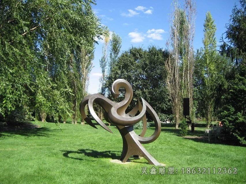 广场抽象景观铜雕