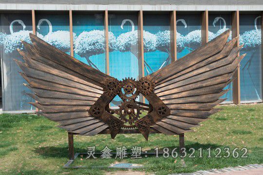 不锈钢彩绘翅膀广场雕塑