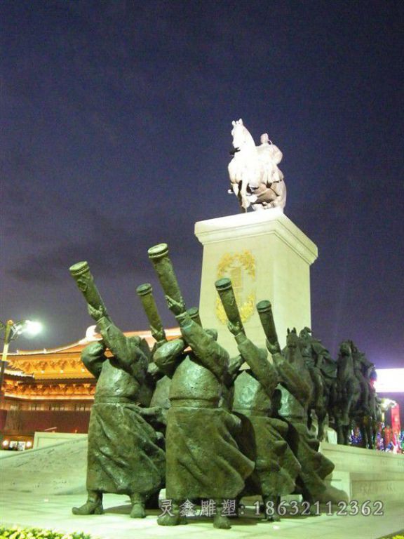 吹冲锋号红军街边人物铜雕