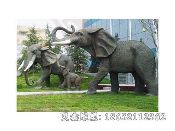 卷鼻大象广场动物铜雕