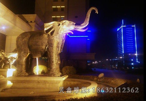 金色大象城市动物铜雕