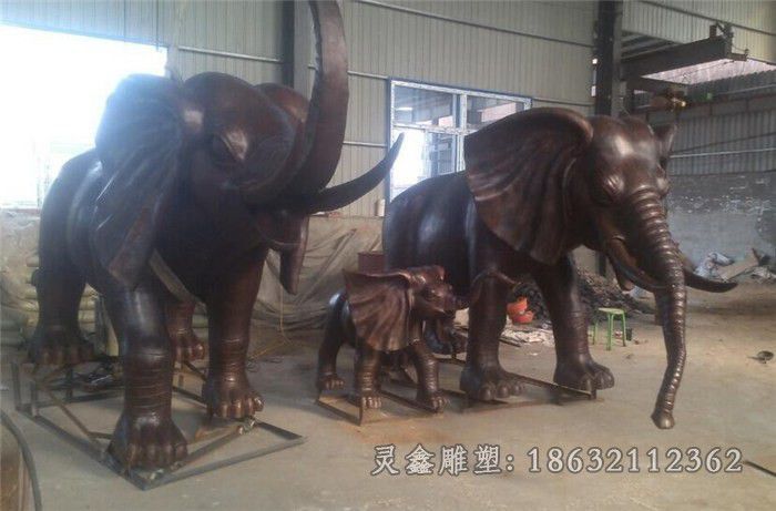 彩绘大象商场景观铜雕